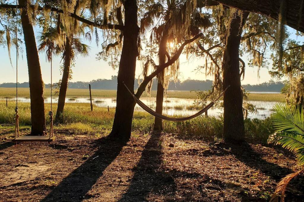 Secluded Tiny House By The Marsh With Hunting Island Beach Pass Frogmore Dış mekan fotoğraf